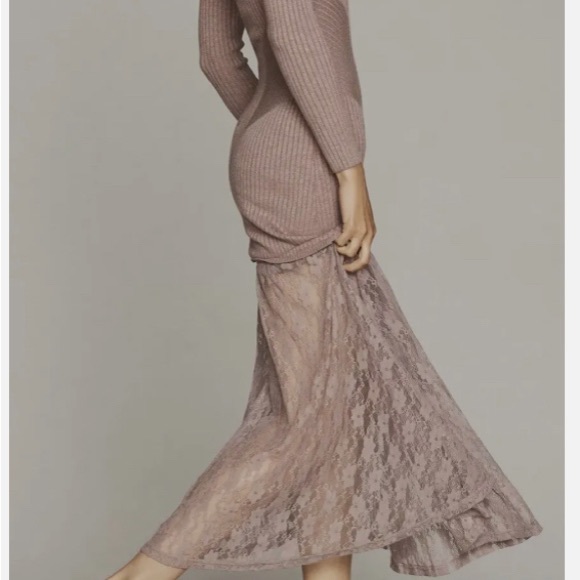 NWT Anthropologie V-Neck Lace Twofer Sweater Dress - Picture 4 of 10